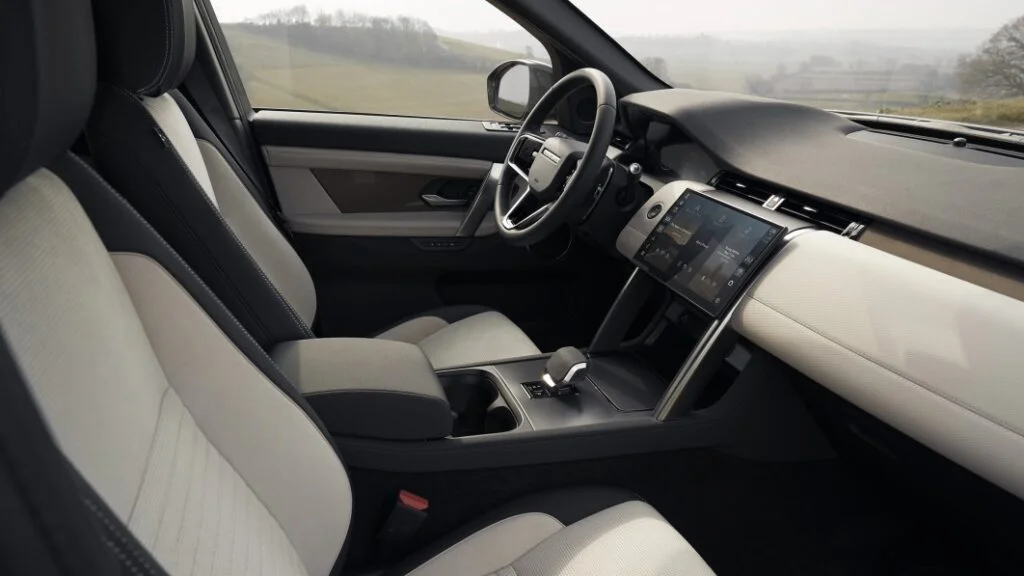 2024 Land Rover DISCOVERY SPORT facelift - Interior and Exterior